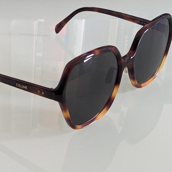 Celine Tortoise Shell Sunglasses - Picture 6 of 9